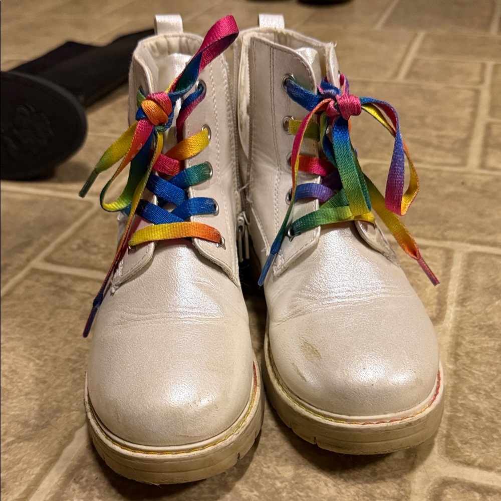 Dream Pairs White Kids Boots with Rainbow Laces